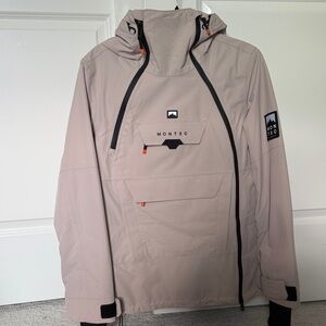 Montec Ski Jacket
Sand color